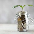 債券、株式、不動産投資信託（REIT）の組み合わせ方と資産配分戦略