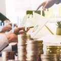 インフレーションと金利の関係、そして債券価格への影響