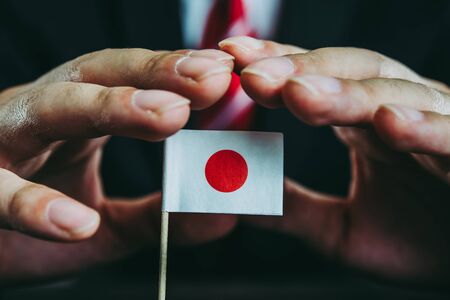 チャートを使った日本株の短期売買とスイングトレードのコツ